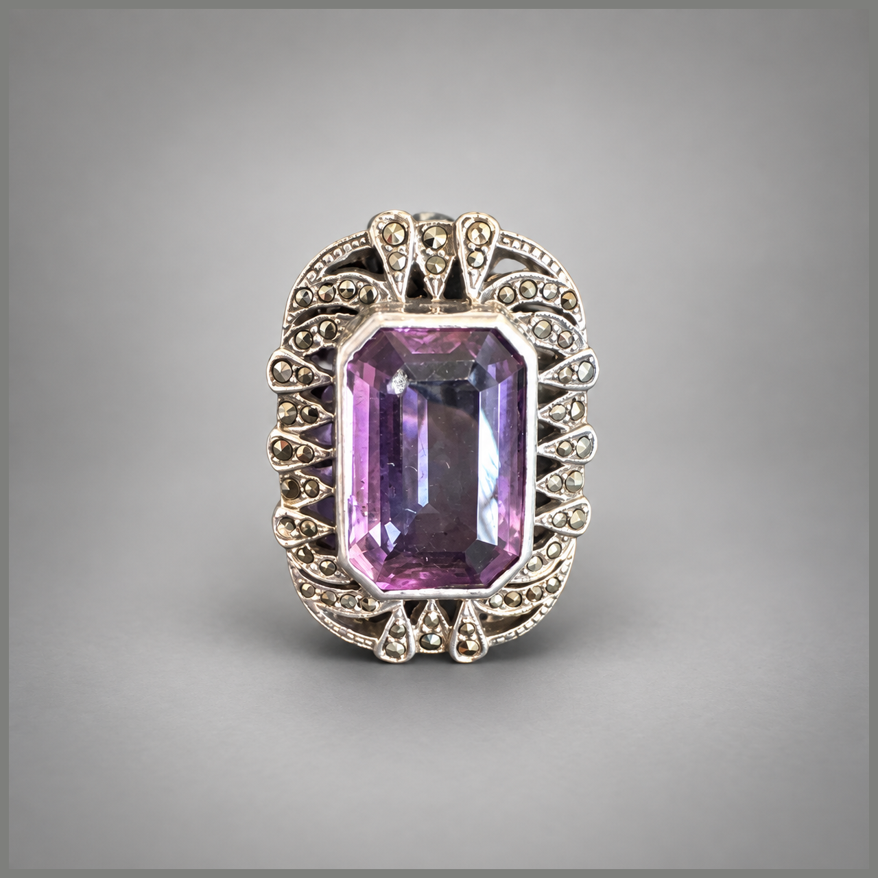 Spinel and Marcasite Ring .925