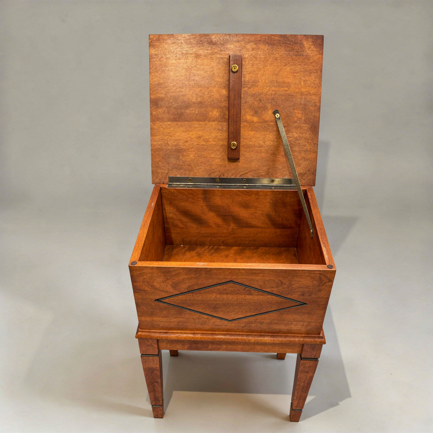 Ethan Allen Small Side Table