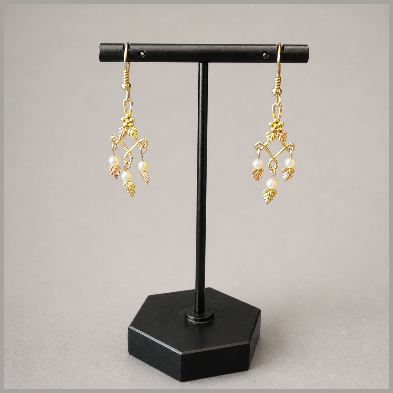 14K Earrings, 2.1 Grams